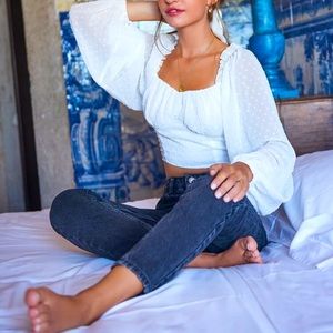 Clip dot sheer sleeve crop